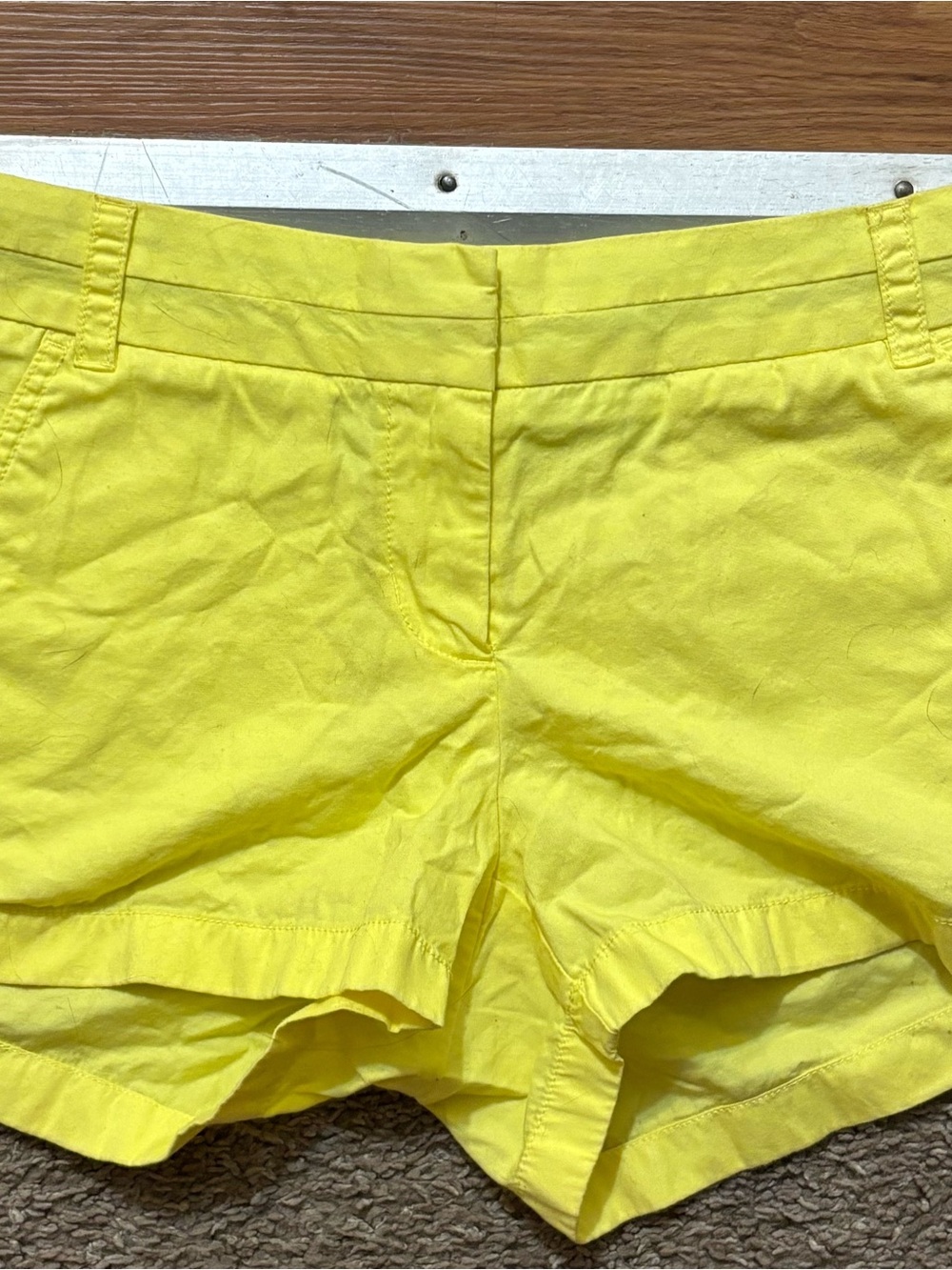 J.Crew Woman’s 2 Bright Yellow Chino Cotton Shorts Like New Button Back Pocket